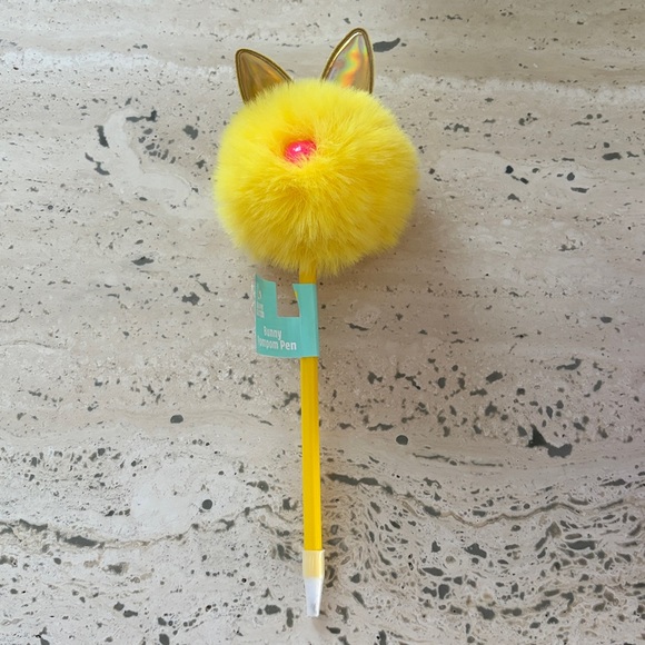 It’s Easter!!!  Cute plastic egg with a cute surprise inside No Candy!! - Picture 6 of 7